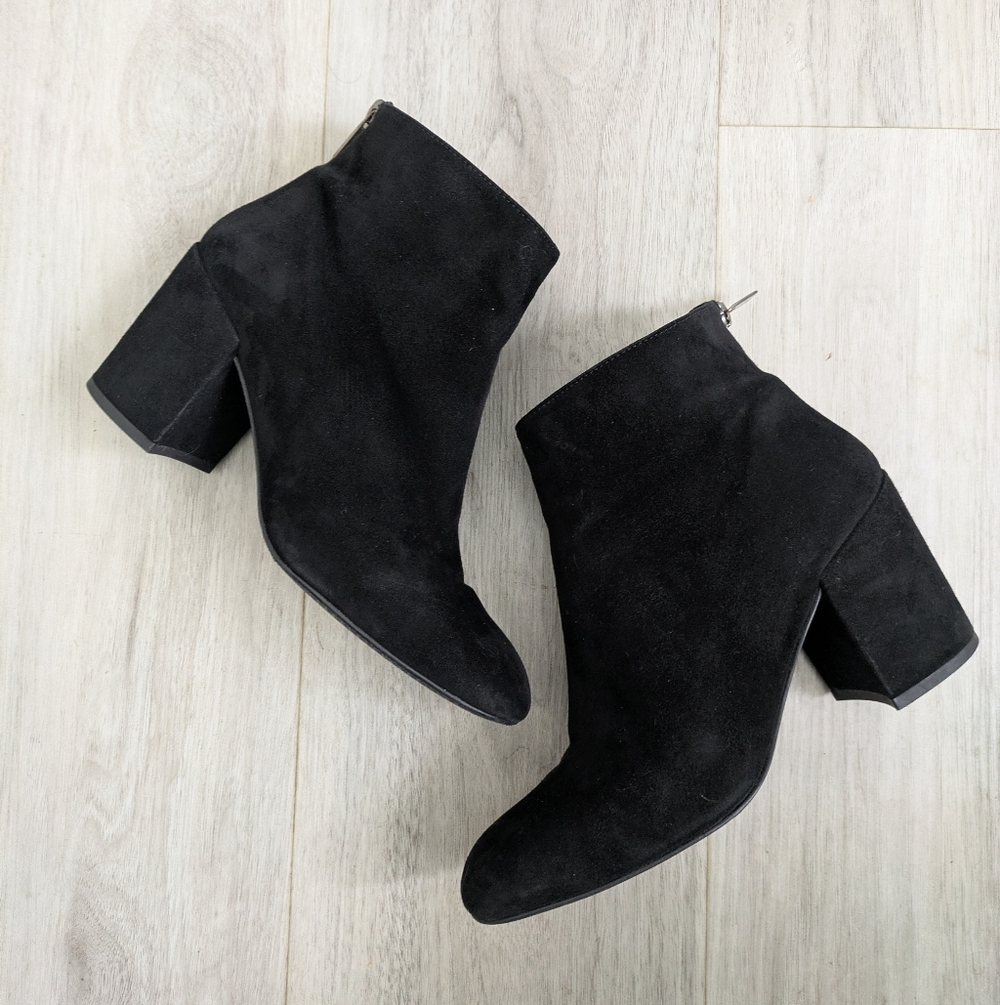 Stuart Weitzman Black Suede Ankle Boots | Block Heel | Size 7.5